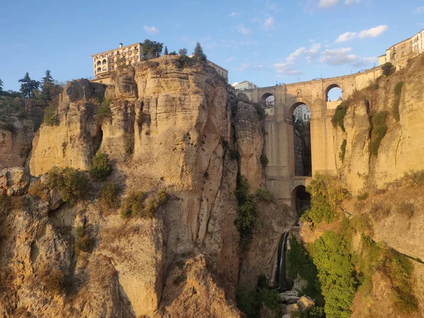 Beau Cliché Puente Nuevo Par Une Journée Ensoleillée — Photo