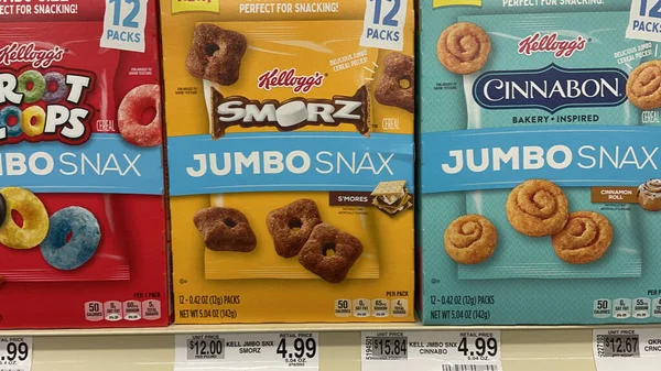 Grovetown Usa Smores Jumbo Cereal Snacks Shelf Price Tag — Foto de Stock