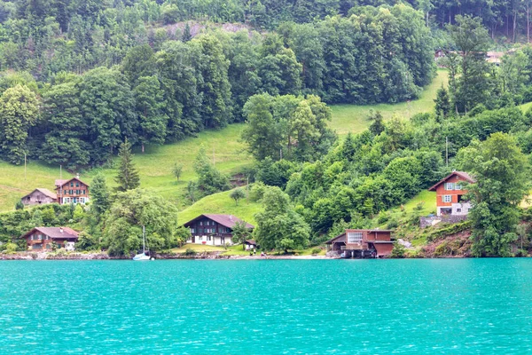 Традиционный Коттедж Берегу Озера Бриг Интерлакен Швейцария — стоковое фото