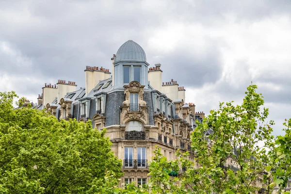 Париж Прекрасні Будівлі Вид Куле Verte Рене Думонт Районі Стежка — стокове фото