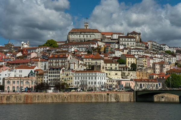 Blick Auf Die Stadt Coimbra Mit Dem Fluss Mondego Und — Stockfoto