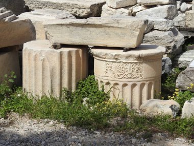 Atina 'daki Akropolis' in antik kalıntılarının ayrıntıları
