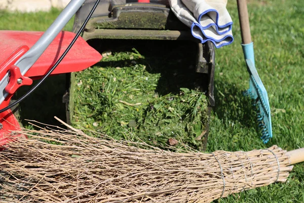 Lawn Mower Other Gardening Tools — Stock Photo, Image