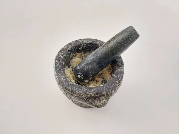 Mortar Pestle Minced Garlic Isolated White Background — Stock Photo, Image