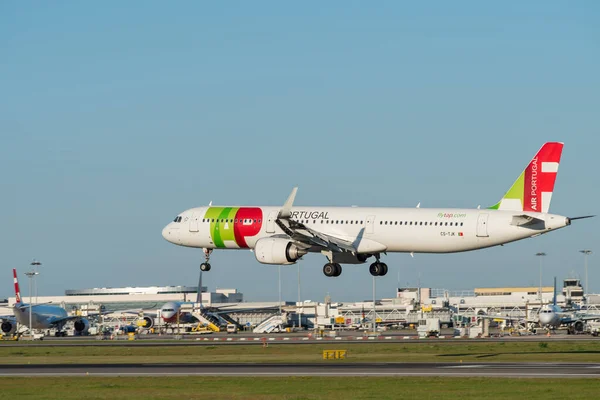 Avião Airbus A321 251N Companhia Aérea Tap Air Portugal Aproxima — Fotografia de Stock