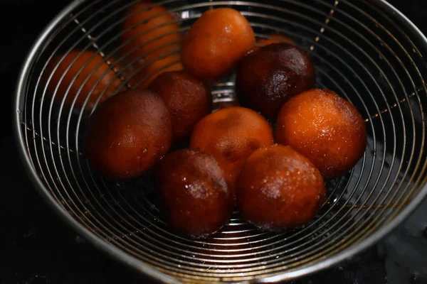 Indian Sweet Dish Called Gulab Jamun — Stock Photo, Image