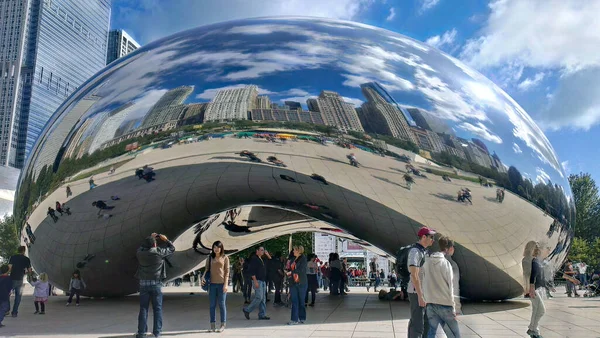 風の強い都市シカゴ イリノイ州の建物とパノラマ米国は2012年に — ストック写真
