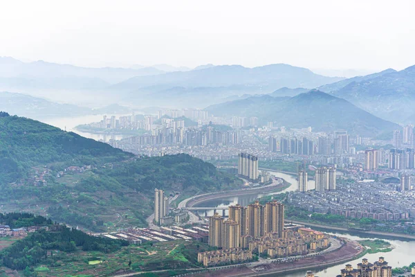 Місто Біля Річки Китаї — стокове фото