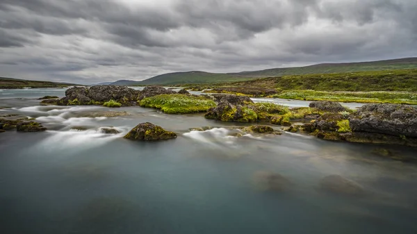 Bella Cascata Pulita Sull Islanda — Foto Stock