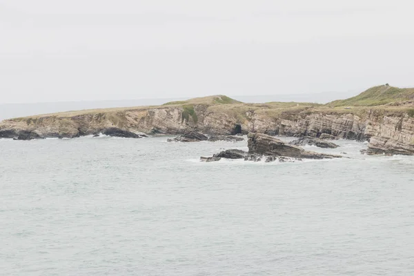 Het Uitzicht Kliffen Zee Een Regenachtige Dag Punta Corveira Lugo — Stockfoto
