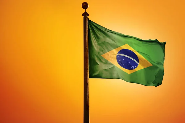 Una Ilustración Digital Bandera Brasil Ondeando Contra Cielo Amarillo Brillante —  Fotos de Stock