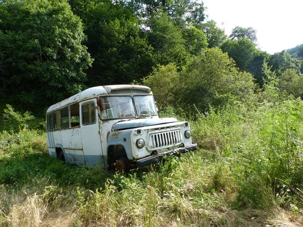 Primo Piano Una Vecchia Auto Sovietica Abbandonata Kalavan Armenia — Foto Stock