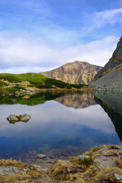 Bellissimo Scatto Della Valle Cinque Stagni Tra Monti Tatra Polonia — Foto Stock