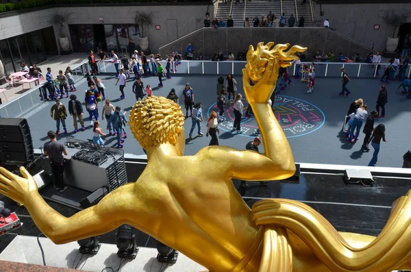 High Angle People Roller Skating Rockefeller Center New York City — Stock Photo, Image