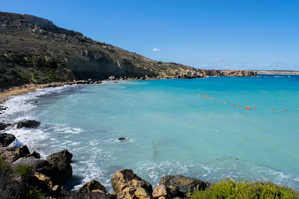 Die Wellen Und Das Blaue Mittelmeer Sandstrand Der Imgiebah Bay — Stockfoto