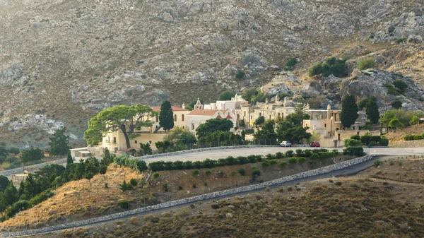 Aussenansicht Preveli Kloster Mit Parkplatz — 스톡 사진