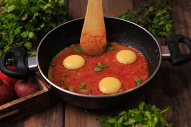 Körili yumurta, körili yumurta, Hint usulü yumurta sarısı, Hint usulü yumurta.