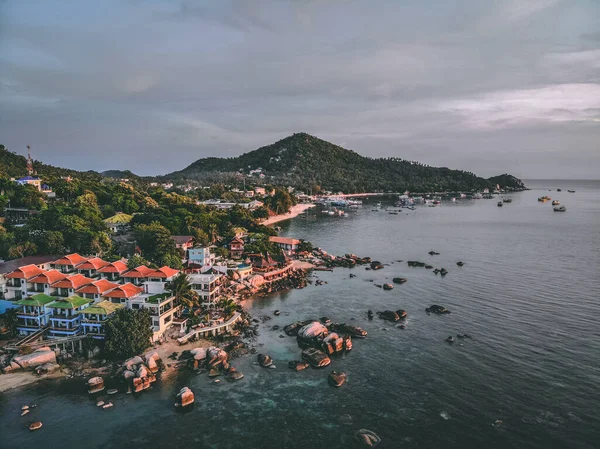 Luftaufnahme Des Feriendorfes Przno Unter Bewölktem Himmel Montenegro — Stockfoto