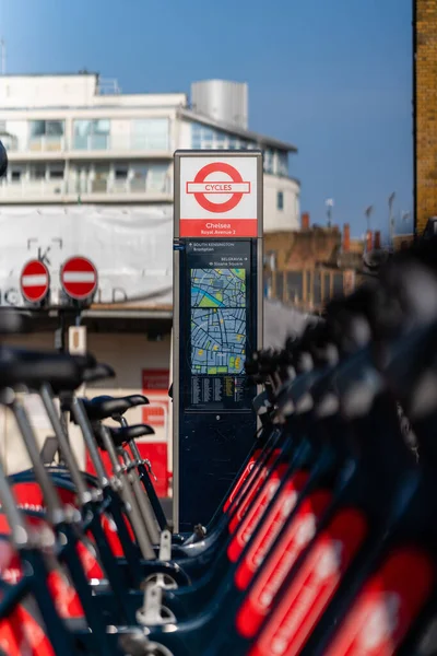 Róg Boris Bikes Stacji Dokującej Chelsea Londyn — Zdjęcie stockowe