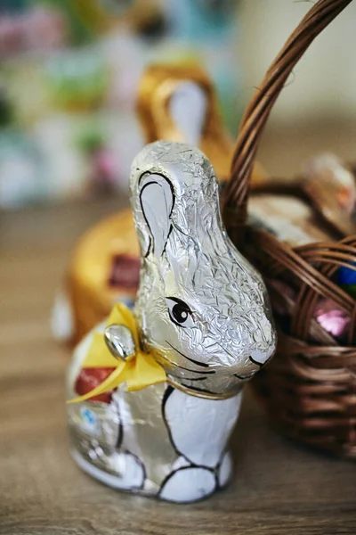 Favorina Brand Chocolate Easter Bunny Next Basket Table — Stock Photo, Image