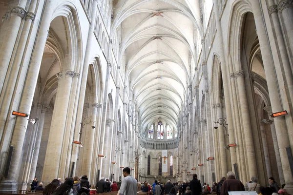 Mass Interior Saint Maurice Cathedral Vienne France — Stock Photo, Image