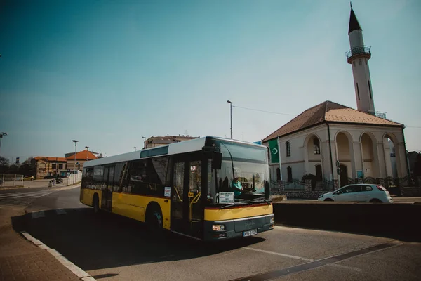 Транспортное Средство Городской Дороге Брчко Босния Герцеговина — стоковое фото