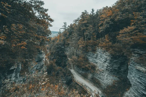 Egy Gyönyörű Jelenet Watkins Glen Zuhatag Sziklák State Park New — Stock Fotó