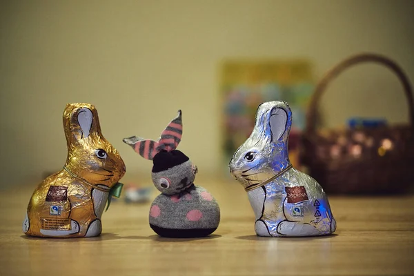 Two Favorina Brand Chocolate Easter Bunnies Sewn Bunny Table — Stock Photo, Image