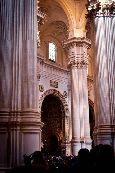 Zdjęcie Pionowe Wnętrza Katedry Granadzie Andaluzja Hiszpania — Zdjęcie stockowe