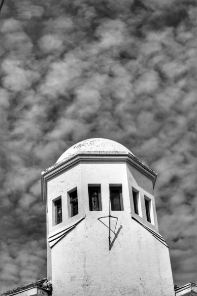Low Angle Shot Old Building Dome Bandung Indonesia Shot Grayscale — Stock Photo, Image