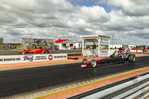 Due Dragster Attesa Che Luci Accendano Prima Che Gara Sia — Foto Stock