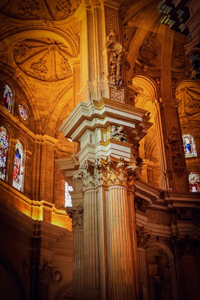 Vertikální Snímek Interiéru Katedrály Vtělení Malaze Španělsko — Stock fotografie