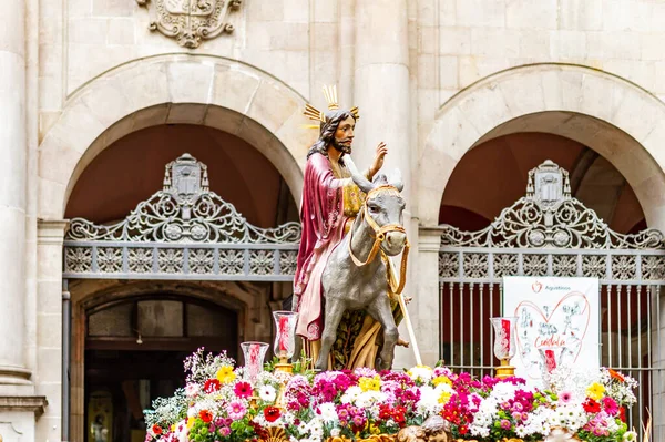 Barcelona Espanja Huhtikuu 2022 Borriquitan Kulkue Palmusunnuntai Isämme Jeesuksen Veljeskunta — kuvapankkivalokuva