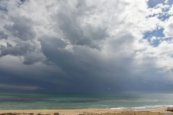 Stormy Clouds Sandy Beach Salento Italy — Zdjęcie stockowe