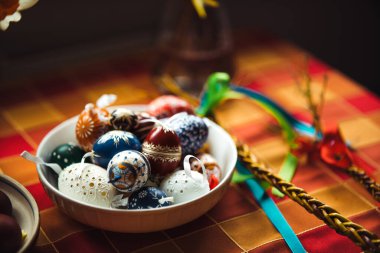 Paskalya gelenekleri ve alışkanlıkları renkli.