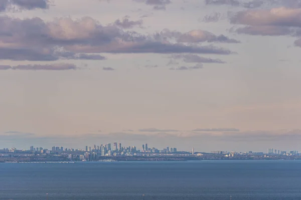 Una Vista Lontana Toronto Dall Altra Parte Del Lago Ontario — Foto Stock