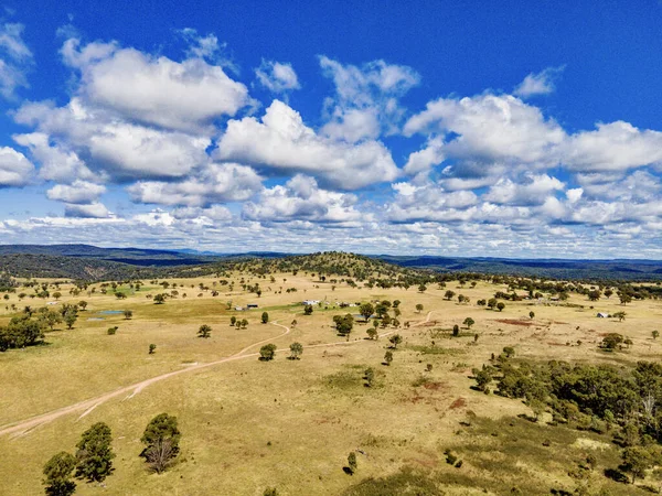Vzdušný Záběr Krásného Křoví Emmaville Austrálii Pod Zataženou Modrou Oblohou — Stock fotografie