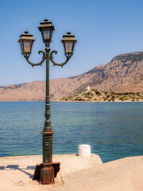 Symi Yunan adası ve Dodecanese ada grubunun bir parçası.