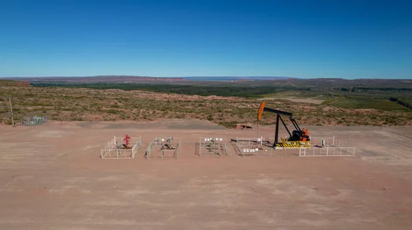Ölförderung Und Sekundärwasserinjektionsbrunnen Vaca Muerta Argentinien — Stockfoto