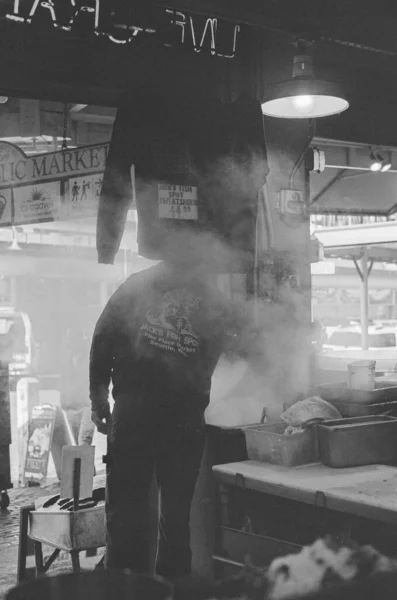 Grayscale Shot Chief Kitchen Cooking Clam Chowder Restaurant Pike Place — Stock Photo, Image