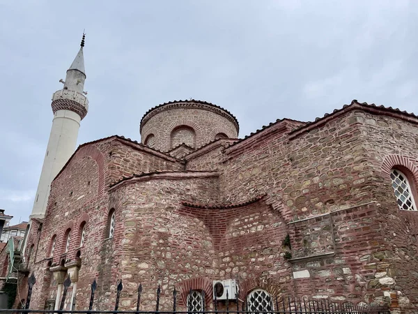 Låg Vinkel Skott Den Historiska Trilye Fatih Moskén Bursa Turkiet — Stockfoto