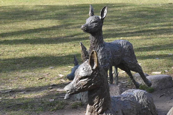 Ein Schöner Blick Auf Die Laufenden Hirsch Skulpturen Malmö Schweden — Stockfoto