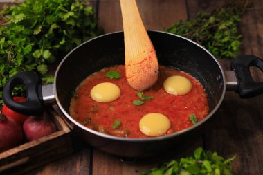 Körili yumurta, körili yumurta, Hint usulü yumurta sarısı, Hint usulü yumurta.