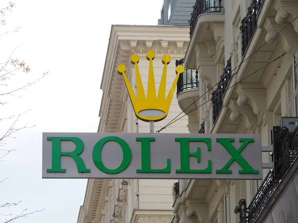 Rolex Bord Luxe Horloge Fabricage Opknoping Een Muur Buiten Winkel — Stockfoto