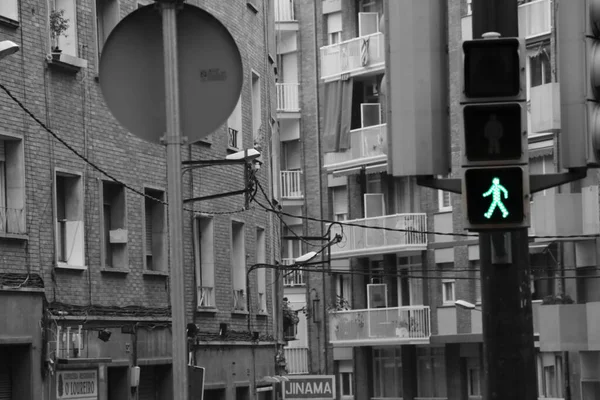 Zielone Światło Dla Pieszych Ulicach Barcelony Hiszpania — Zdjęcie stockowe