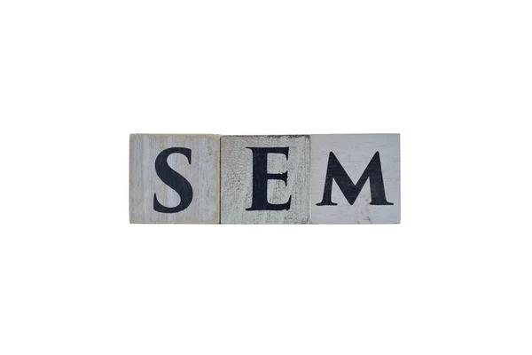 木制立方体 在白色背景上显示缩写Sem 搜索引擎营销 用于设计和布局 — 图库照片