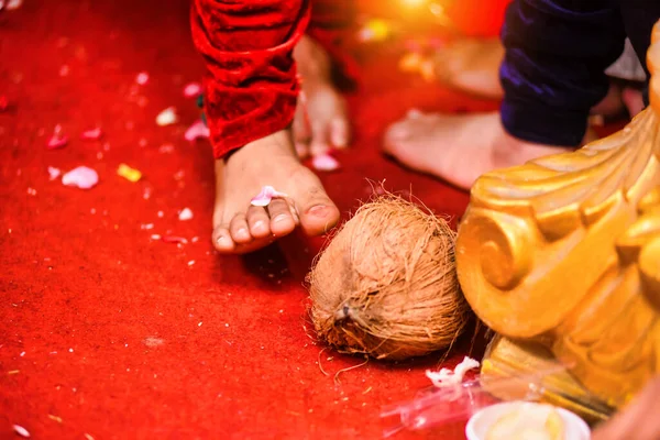 Primer Plano Los Detalles Ceremonia Hindú Tradicional India Ritual Kanyadan —  Fotos de Stock