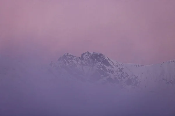 오스트리아 노르데 산맥을 브루크 — 스톡 사진