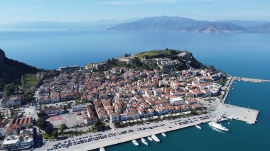 Yunanistan 'daki deniz kenti Nafplion' un hava manzarası