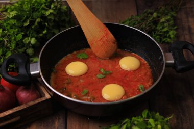 Körili yumurta, körili yumurta, Hint usulü yumurta sarısı, Hint usulü yumurta.